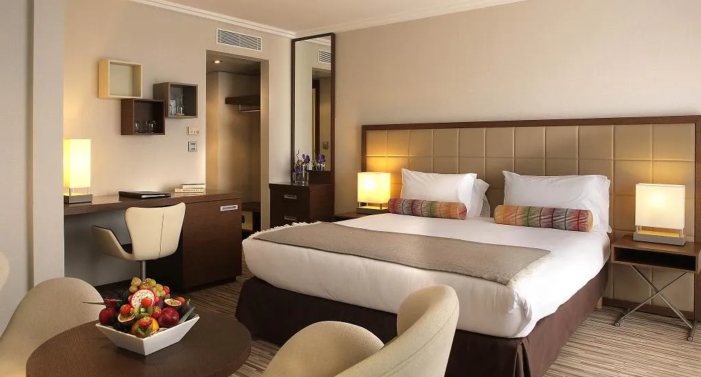 AC Hotel by Marriott Ambassadeur Antibes - Juan Les Pins-1