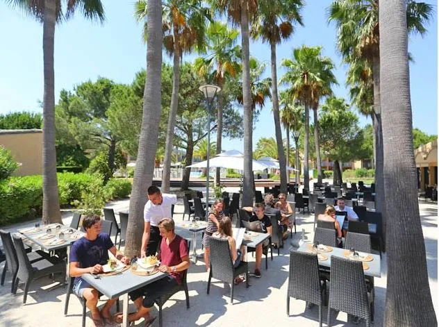 Résidence Pierre & Vacances Les Rives de Cannes Mandelieu-4 Résidence Pierre & Vacances Les Rives de Cannes Mandelieu-4