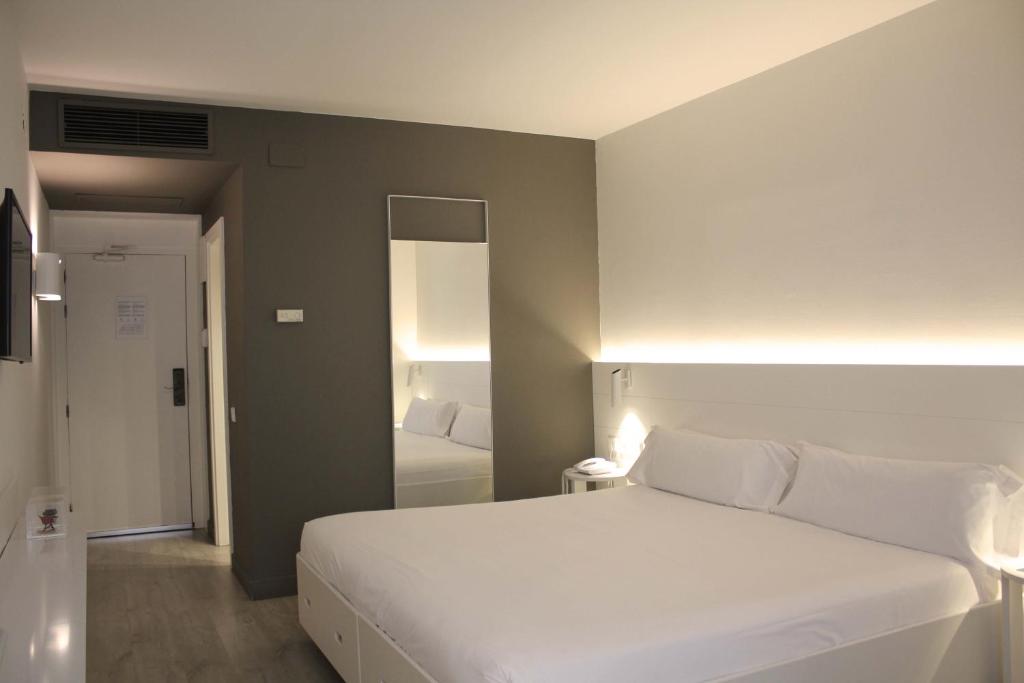 Pol & Grace Hotel-7 Pol & Grace Hotel-7