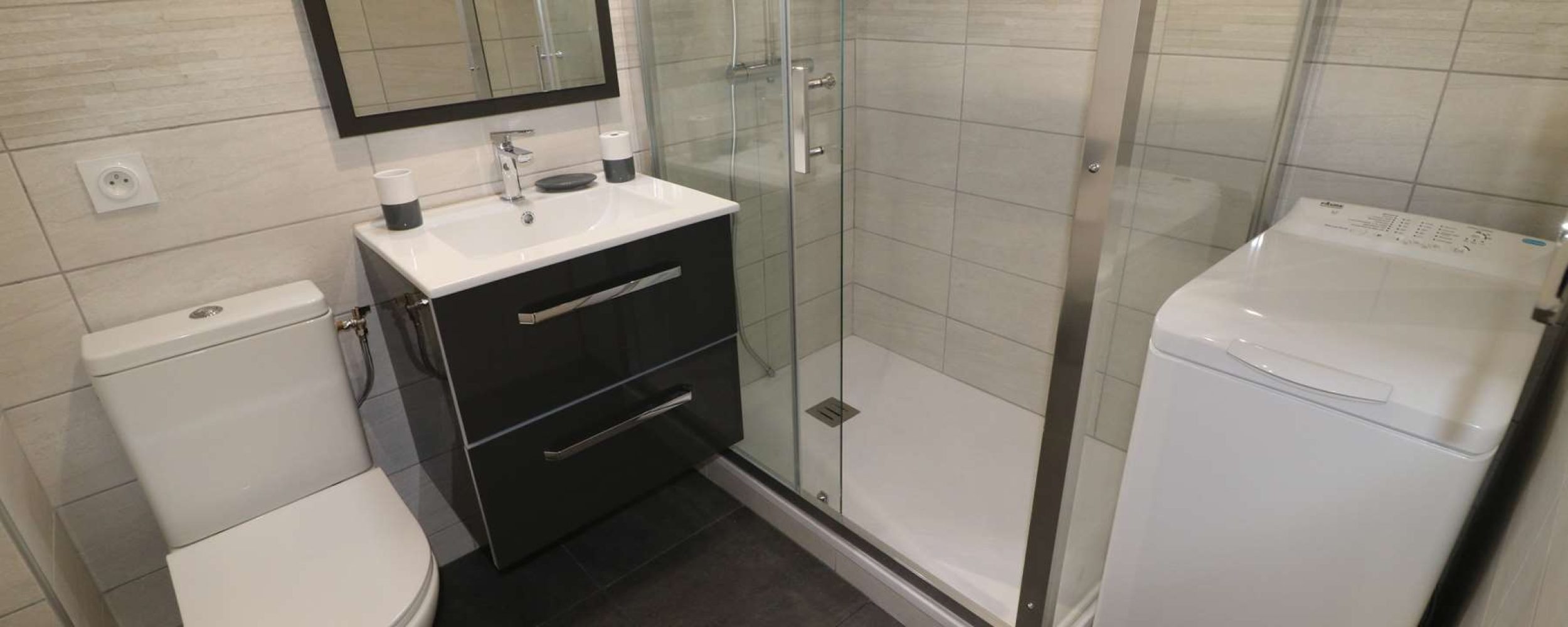 La photo IMG_5650.JPG a été réduite de 94.42 % le Lundi 06 Mai 2019 à 16:05 par Photo Réducteur v4.9 à télécharger sur http://www.emjysoft.com/