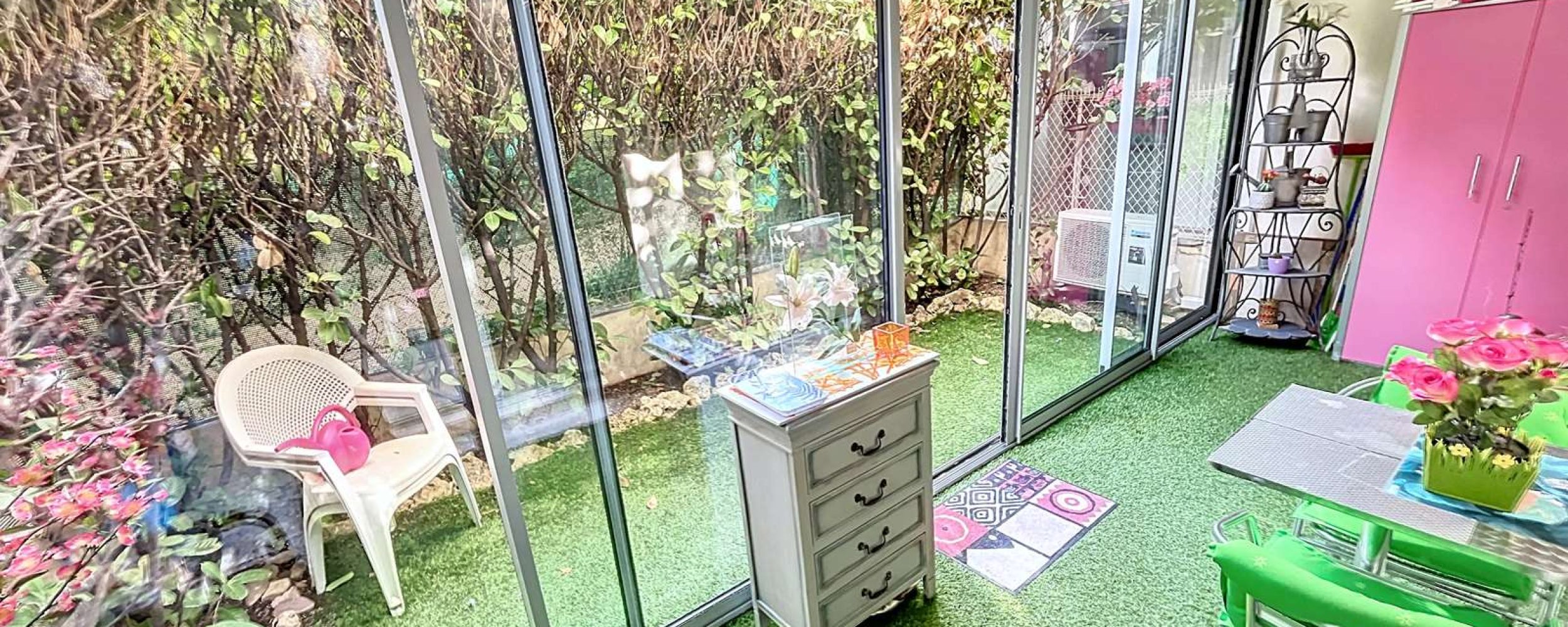 Cette photo sully-26-republique_00006_52fa0e6.jpg, a été réduite de 90.01 % le Dimanche 08 Décembre 2024 à 18:12 par Emjysoft Photo Réducteur v5.5 à télécharger sur https://www.emjysoft.com/