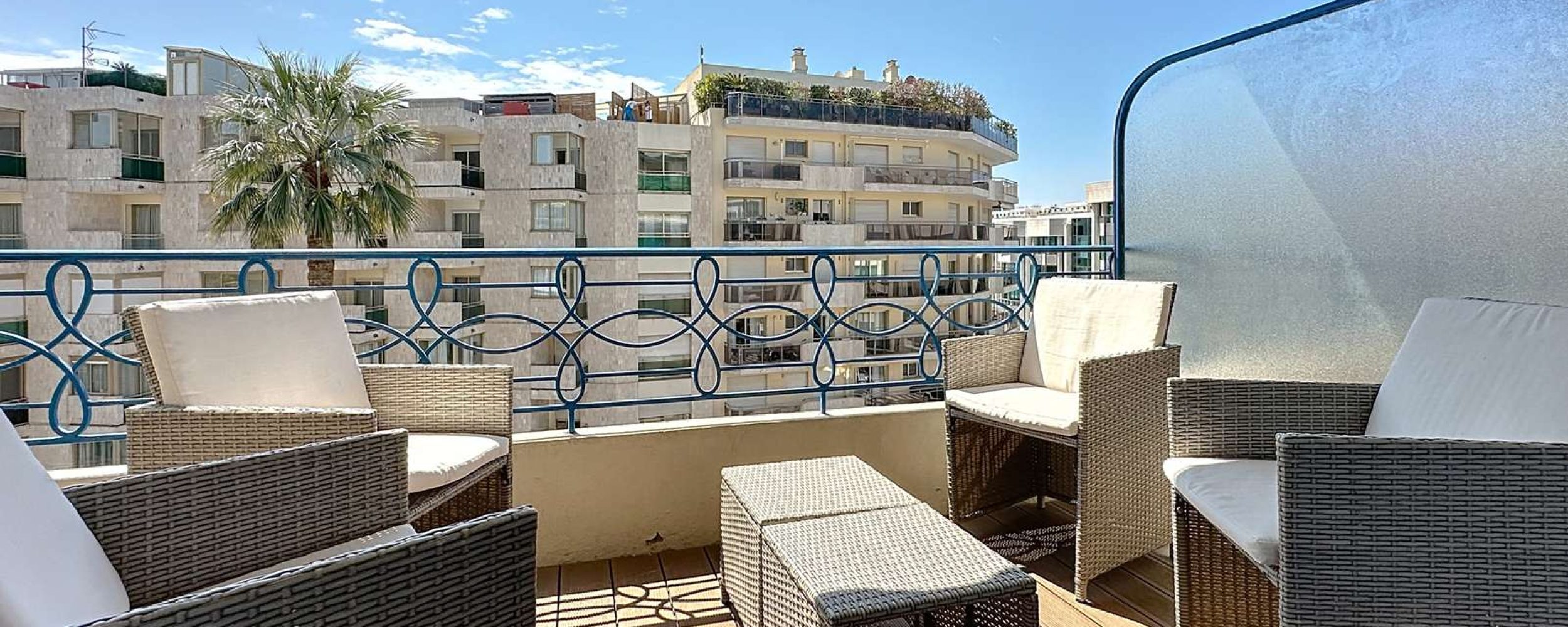 Cette photo 251_0011.jpg, a été réduite de 89.97 % le Mercredi 18 Juin 2025 à 15:06 par Emjysoft Photo Réducteur v6.0 à télécharger sur https://www.emjysoft.com/