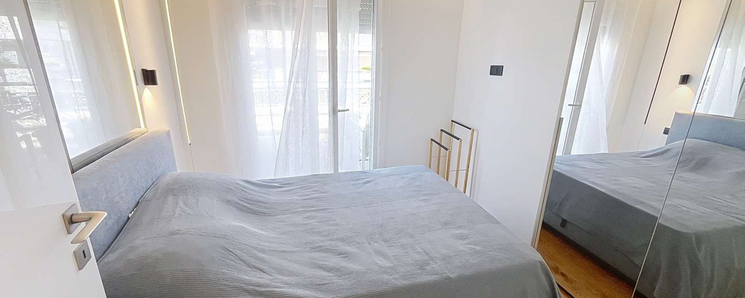 Cette photo 406-2025_00011.jpg, a été réduite de 93.91 % le Lundi 08 Septembre 2025 à 16:09 par Emjysoft Photo Réducteur v6.0 à télécharger sur https://www.emjysoft.com/