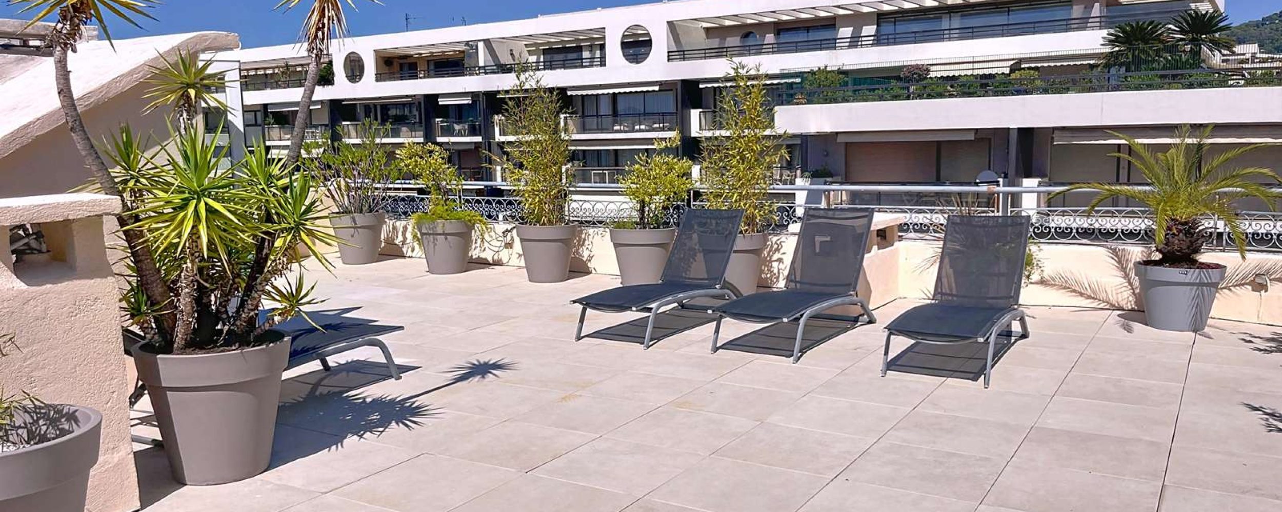 Cette photo 406-2025_00028.jpg, a été réduite de 91.05 % le Lundi 08 Septembre 2025 à 16:09 par Emjysoft Photo Réducteur v6.0 à télécharger sur https://www.emjysoft.com/