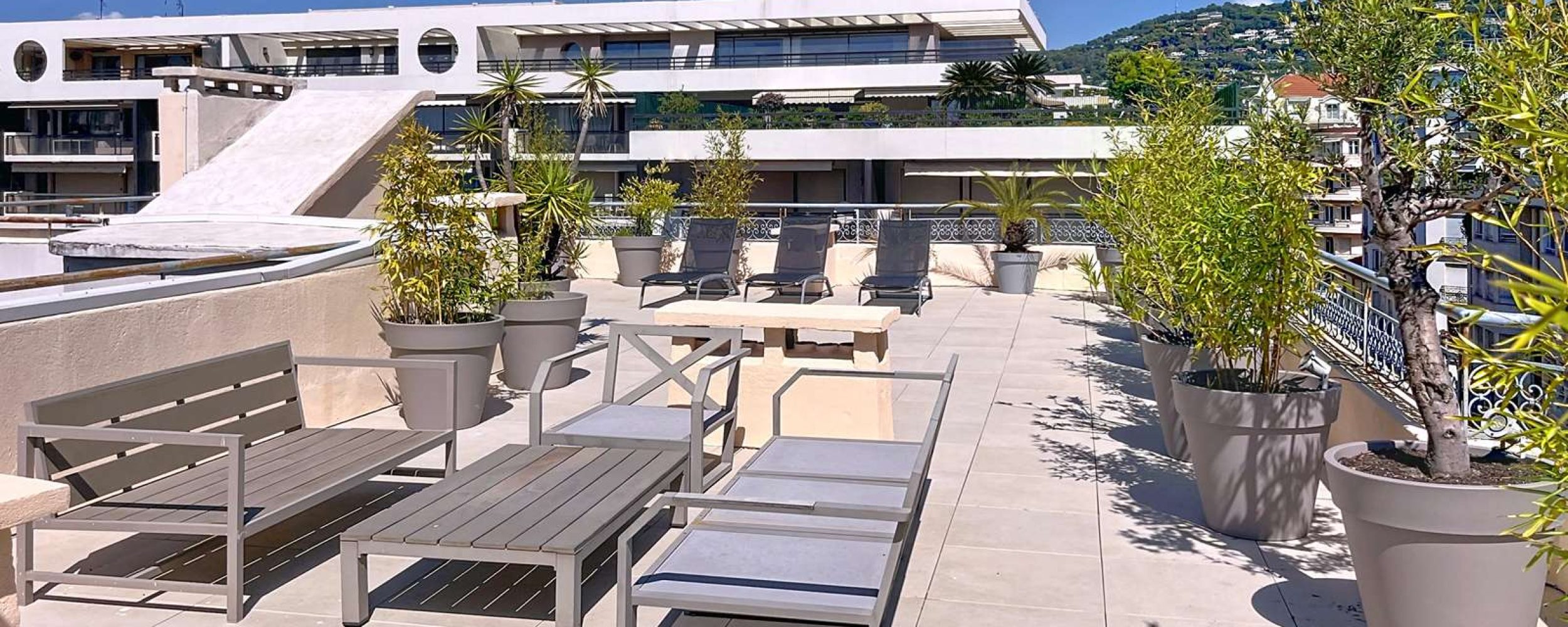 Cette photo 406-2025_00029.jpg, a été réduite de 89.97 % le Lundi 08 Septembre 2025 à 16:09 par Emjysoft Photo Réducteur v6.0 à télécharger sur https://www.emjysoft.com/