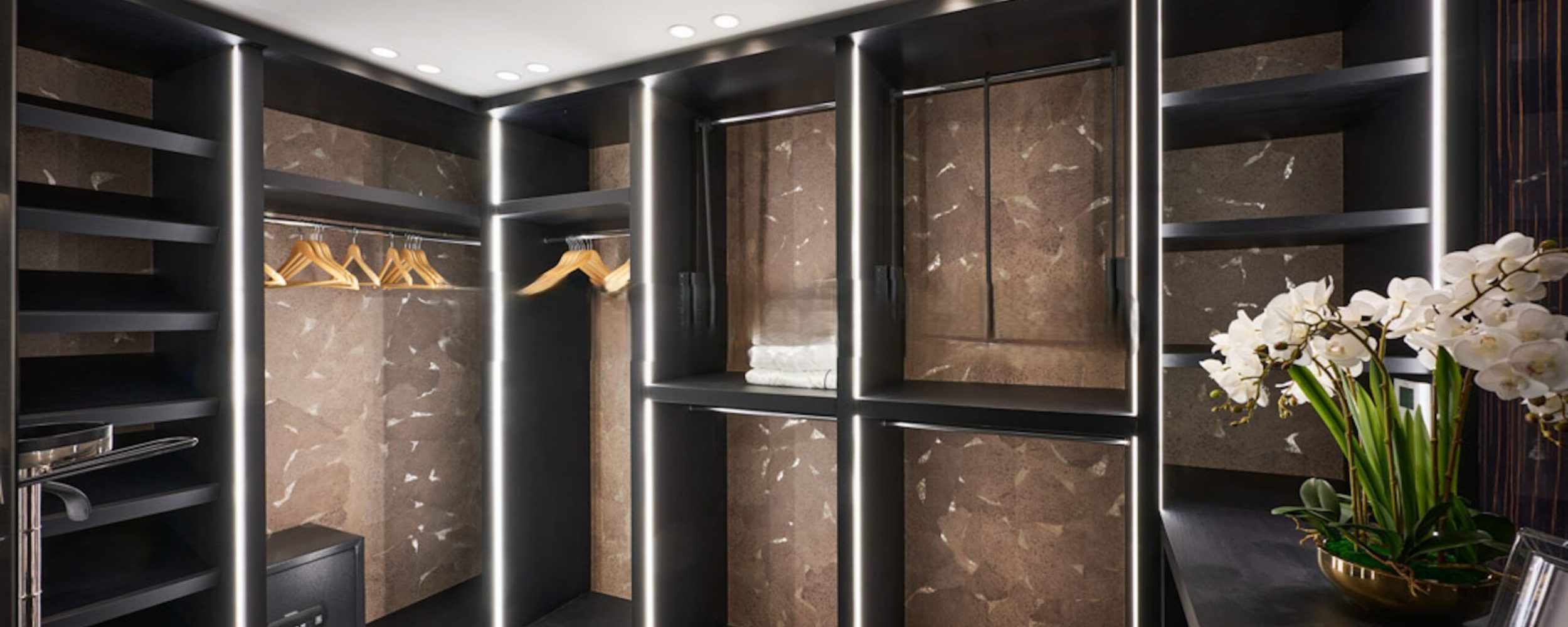 CAN2533CANACOM6BD-18