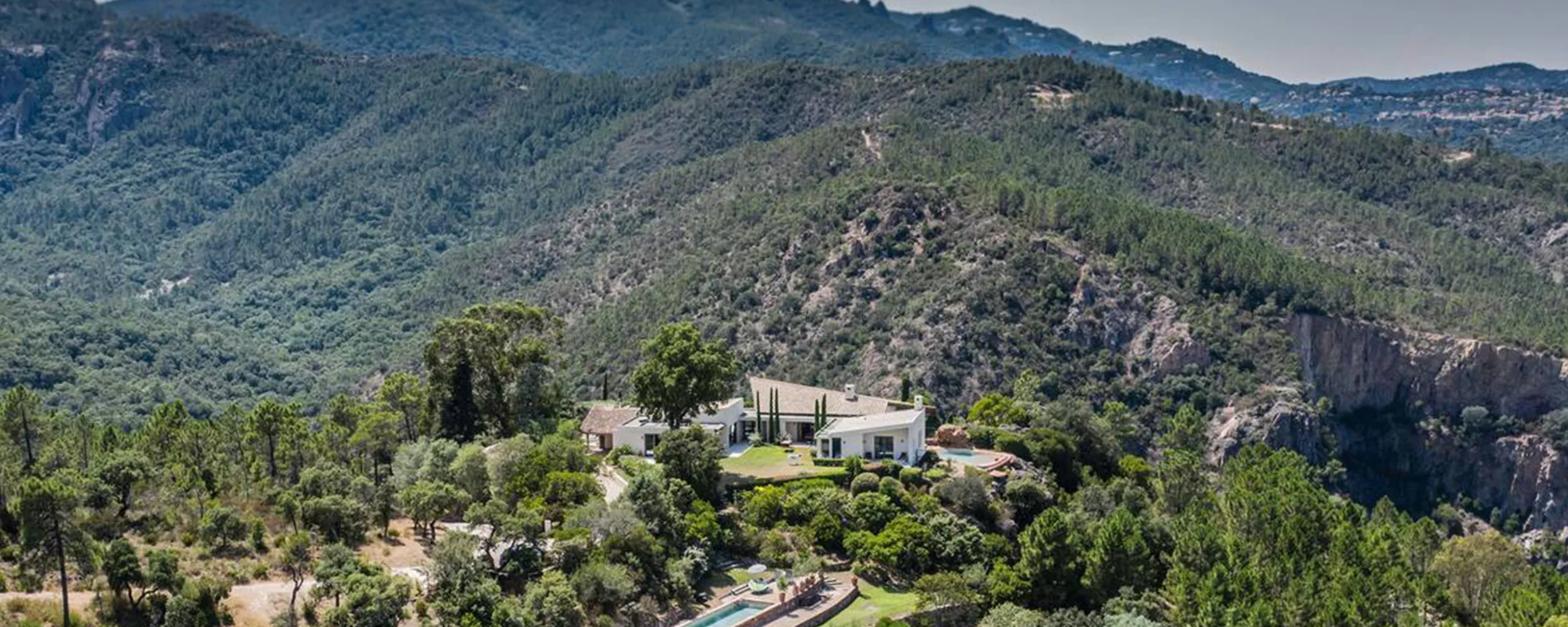 CAN6889380AB7BV (13)